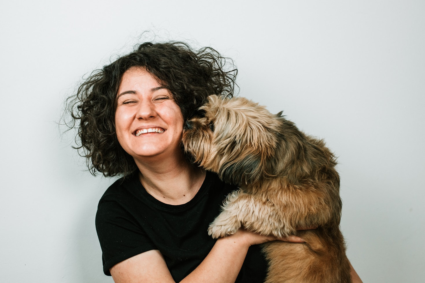 The Ultimate Guide to Positive Dog Training Methods